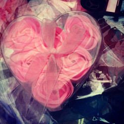 Мыльные розы в коробке