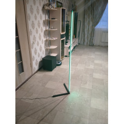 угловой торшер